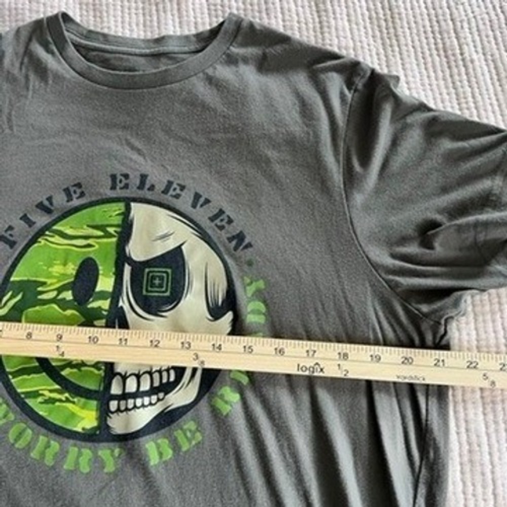 5.11 Tactical Mens Gray Graphic T-Shirt Skull Smiley Face Don't Worry Be Ready L - Picture 7 of 8